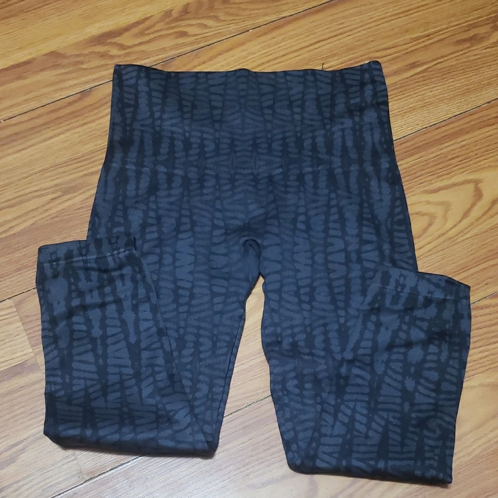 SPANX High Rise Look At Me Now Black/Grayā Patterned Leggings